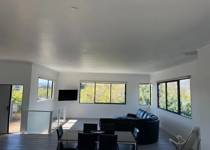 Private Retreat 2 Bedroom 度假居